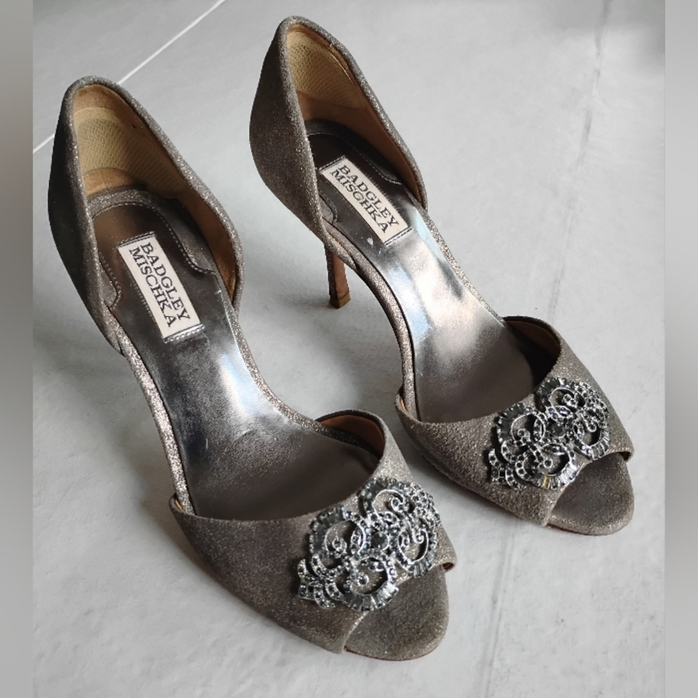 Badgley Mischka Salsa Peep Toe Heels, Size 7.5